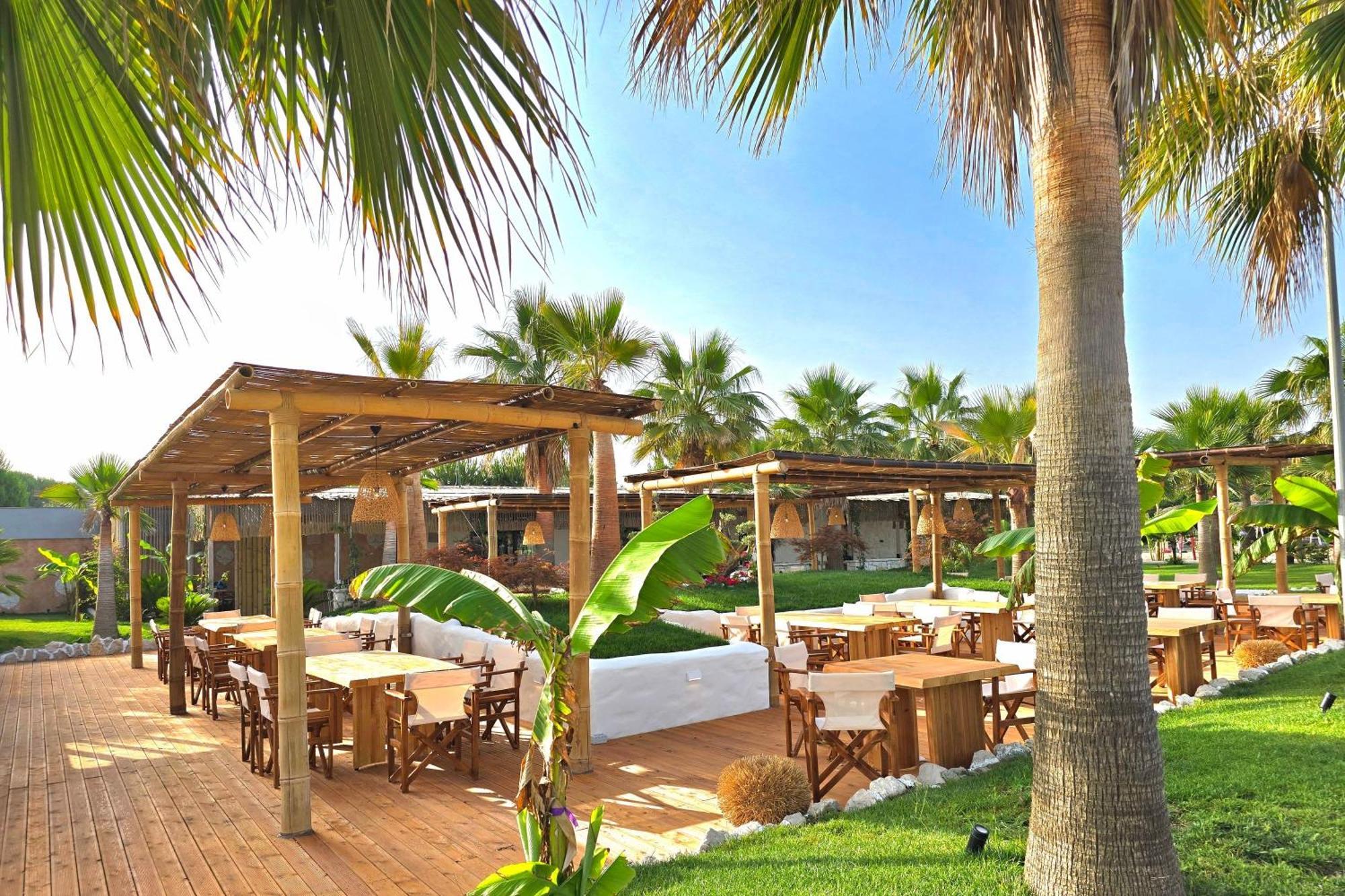 Lalzit Bay Dream - Happy Apartament
